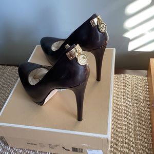 Michael Kors brown pumps used, with box